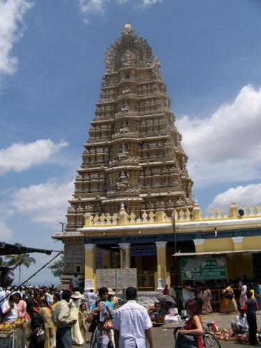 Sri Chamundeshwari Temple (bangalore_100_1654.jpg) wird geladen. Eindrucksvolle Fotos von der indischen Halbinsel erwarten Sie.